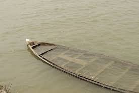 କୋଲାବରେ ଡଙ୍ଗା ବୁଡି 4 ନିଖୋଜ