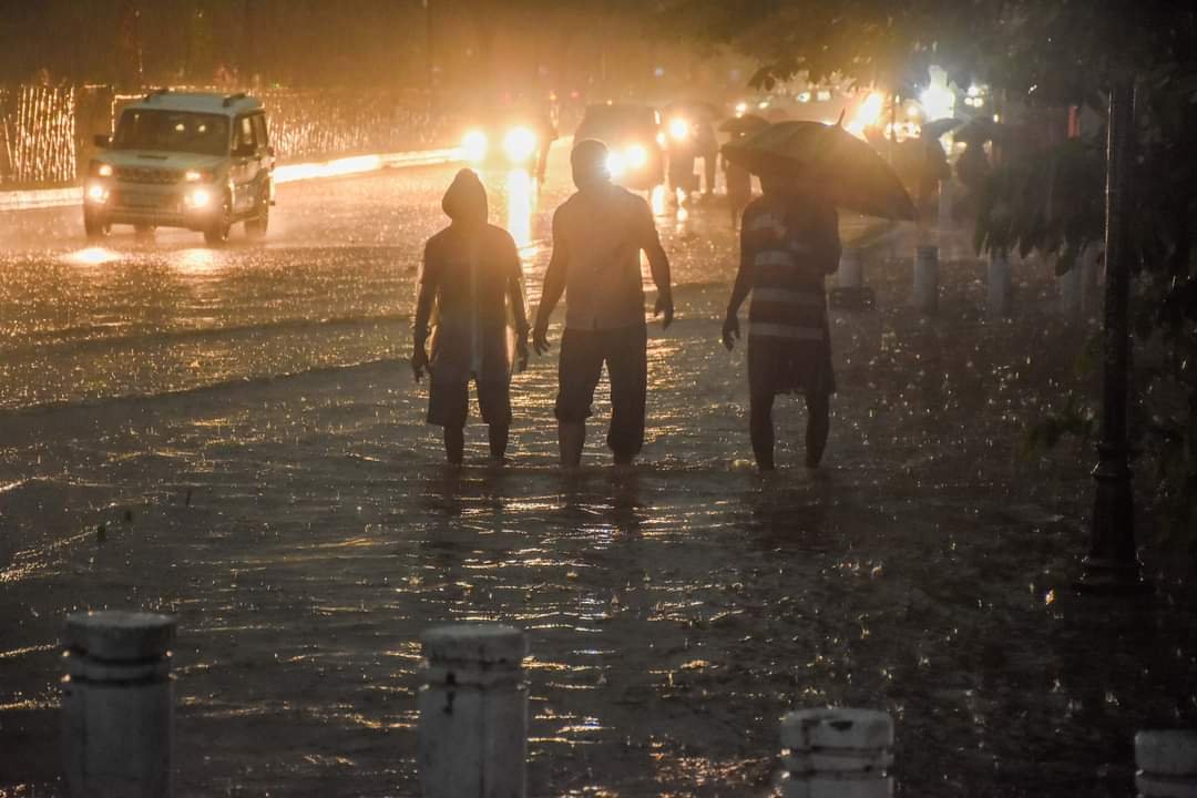 ବନ୍ୟା ସ୍ଥିତି ସମୀକ୍ଷା କଲେ ଏସଆରସି