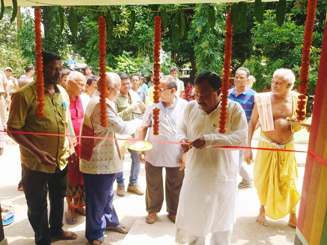 ଉପ-ବାଚସ୍ପତି ରଜନୀକାନ୍ତ ସିଂହଙ୍କ କରକମଳରେ ଅତିରିକ୍ତ ଶ୍ରେଣୀ ଗୃହର ଶୁଭ ଉଦଘାଟନ