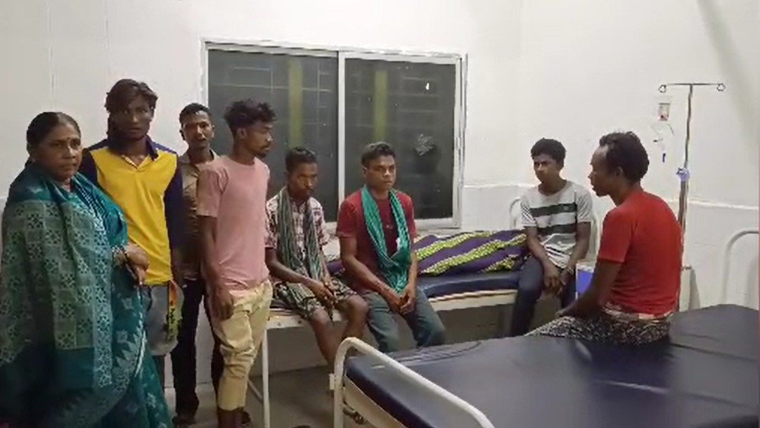 ବଜ୍ରପାତ ରେ ଜଣେ ବୃଦ୍ଧ ଓ ଛଅ ଗୋରୁ ମୃତ