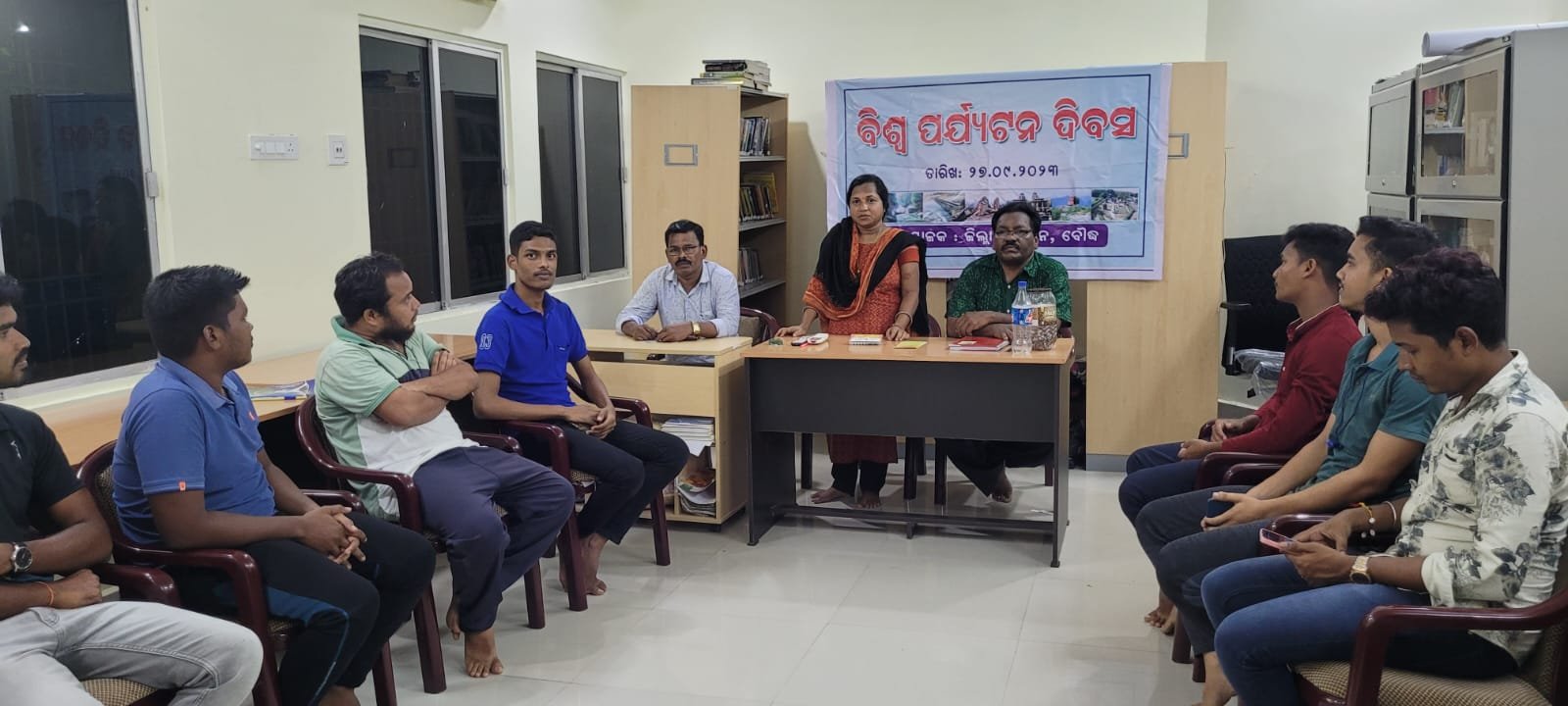 ଜିଲାପାଳଙ୍କ କାର୍ଯ୍ୟାଳୟଠାରେ ଶିଶୁ ସୁରକ୍ଷା ଓ ବାଲ୍ୟ ବିବାହ ନିରାକରଣ ସମୀକ୍ଷା ବୈଠକ