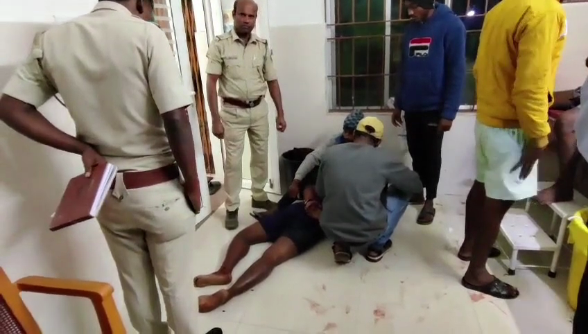 ମାନସିକ ବିକାରଗ୍ରସ୍ତ ଯୁବକଙ୍କ ଉନ୍ମତ କାଣ୍ଡ, ଟାଙ୍ଗିଆ ଆକ୍ରମଣରେ ଦୁଇ ଯୁବକ ଆହାତ