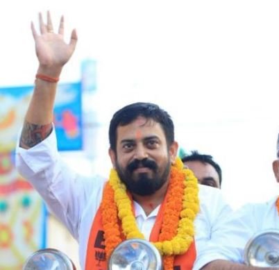 ହିମାଂଶୁ ସାହୁଙ୍କ ନେତୃତ୍ବରେ ବିଜେପିରେ ଯୋଗଦେଲେ ୧୩ ସମିତିସଭ୍ୟ, ୮ ସରପଞ୍ଚ