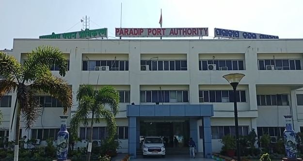 ଚୀନ୍ ଜାହାଜ ପାରାଦୀପ ପୋର୍ଟରେ ଅଟକ