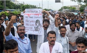 ଧର୍ମଘଟରେ ‘ଭଗବାନ’, ବିପଦରେ ଜୀବନ