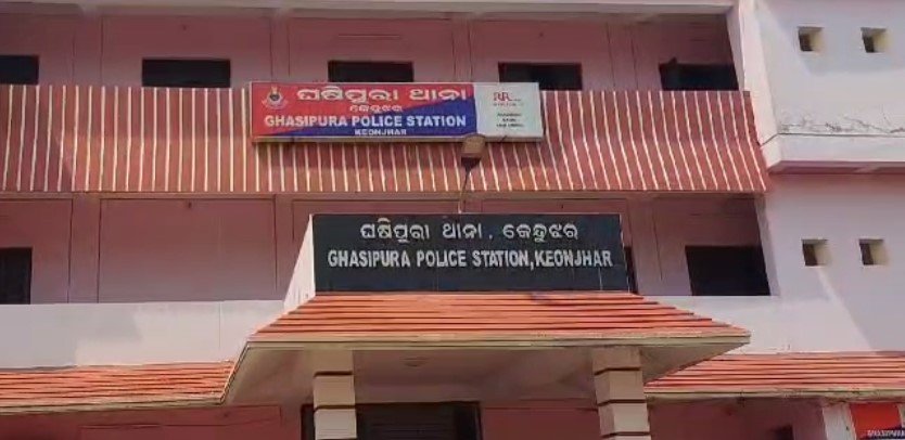 ବେଆଇନ୍ ଗୋରୁ ବୋଝେଇ କଣ୍ଟେନର ଜବତ