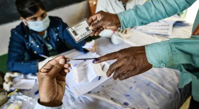 ମହାରାଷ୍ଟ୍ର ଏବଂ ଝାଡଖଣ୍ଡରେ କେବେ ହେବ ବିଧାନସଭା ନିର୍ବାଚନ? ଆଜି ଘୋଷଣା କରିବେ EC