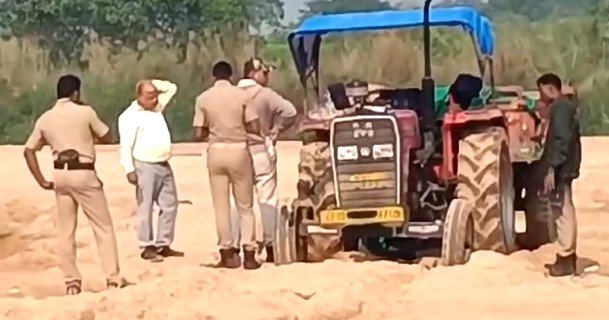 ହରଡ଼ଘଣାରେ ବାଲି ମାଫିଆ, ଜରିମାନା ବାବଦରେ ଆଦାୟ ହେଲା ଲକ୍ଷାଧିକ ଟଙ୍କା