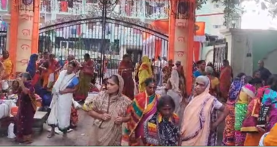 ସରିଲା ଧର୍ମର ମାସ, ଘର ବାହୁଡିଲେ ହବିଷ୍ୟାଳୀ