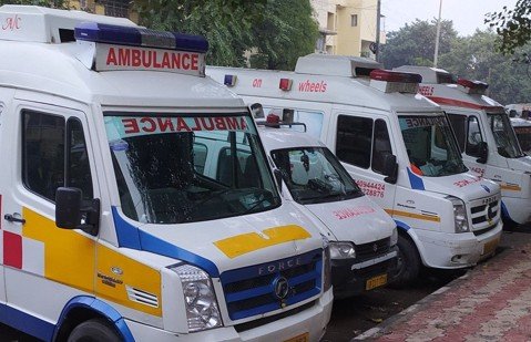 ବିନା ଅକ୍ସିଜେନରେ ଆମ୍ବୁଲାନ୍ସ, ଶୋଷଣ କରୁଛି ଘରୋଇ ଆମ୍ବୁଲାନ୍ସ