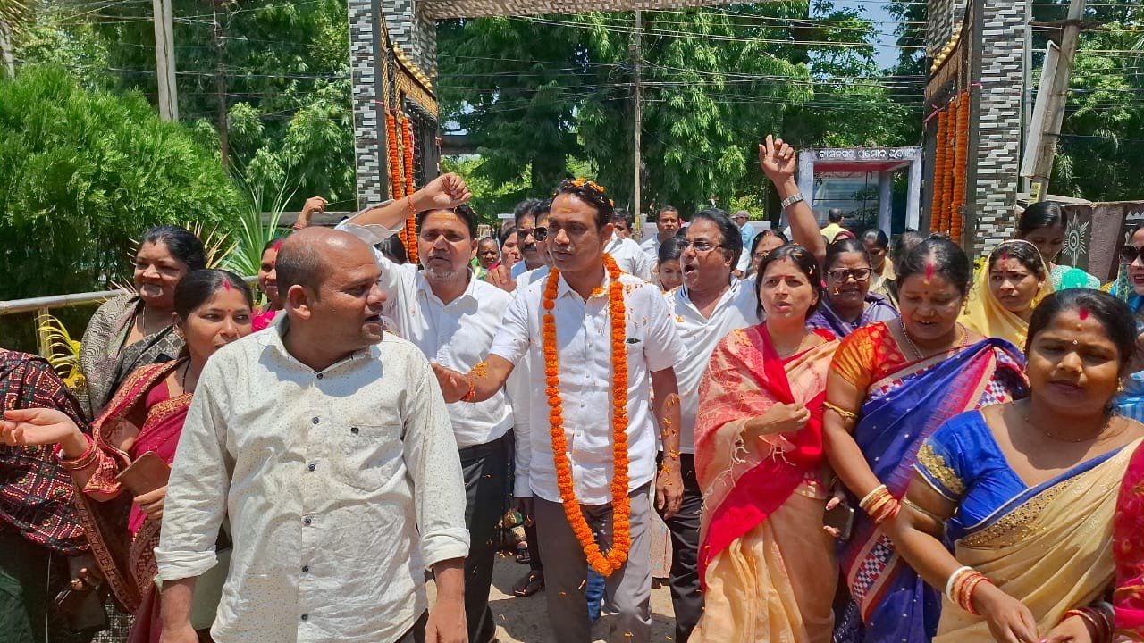 ସବୁ ପ୍ରତୀକ୍ଷାର ଅନ୍ତ ଘଟାଇ ପୌରାଧକ୍ଷ ହେଲେ ସୁବାସ