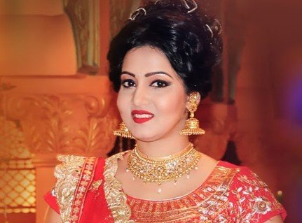 “ମା, ହେଲେ ଜିନା, ଫ୍ୟାନ୍ସ ସମେତ ସେଲିବ୍ରିଟି ଜଣାଇଲେ ଶୁଭକାମନା