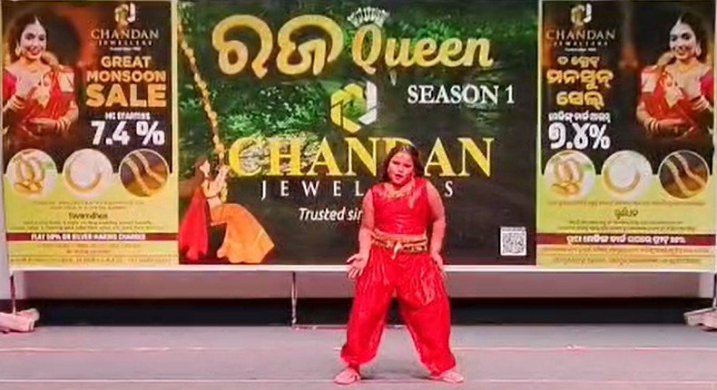 ଯାଜପୁରରେ ରଜ କୁଇନ ସିଜିନ-୧, ରଜ କୁଇନ ହେଲେ ଦିବ୍ୟାନ୍ସୀ ଓ ସାନଭି