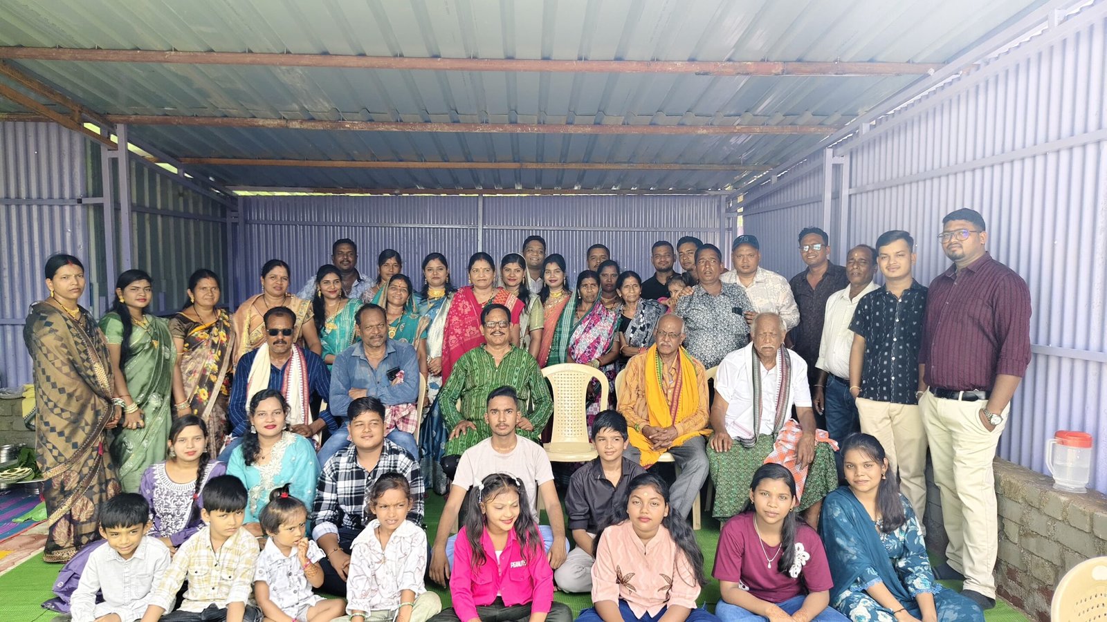 ସାମୁହିକ ଭାବେ ନୂଆଖାଇ ପାଲିଲେ କୁଳିଆମାଳ ସାହୁ ପରିବାର