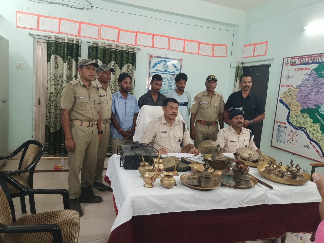 ମନ୍ଦିର ସାମଗ୍ରୀ ଚୋରି ଘଟଣାରେ ୩ ଗିରଫ