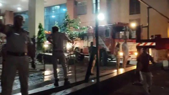 ସୱାଇ ମାନ ସିଂହ ହସ୍ପିଟାଲର ଆଇସିୟୁ ୱାର୍ଡରେ ଭୟଙ୍କର ନିଆଁ