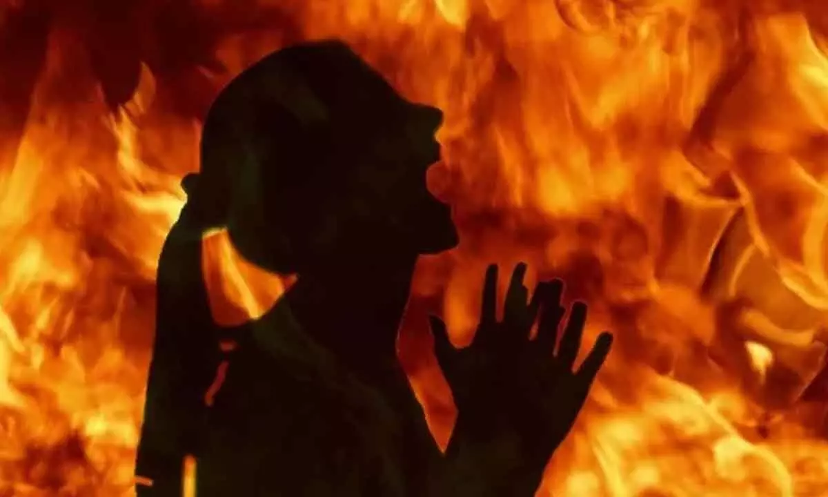 ଛାତ୍ରୀ ଙ୍କ ଆତ୍ମହୁତି, କାରଣ ଅସ୍ପଷ୍ଟ