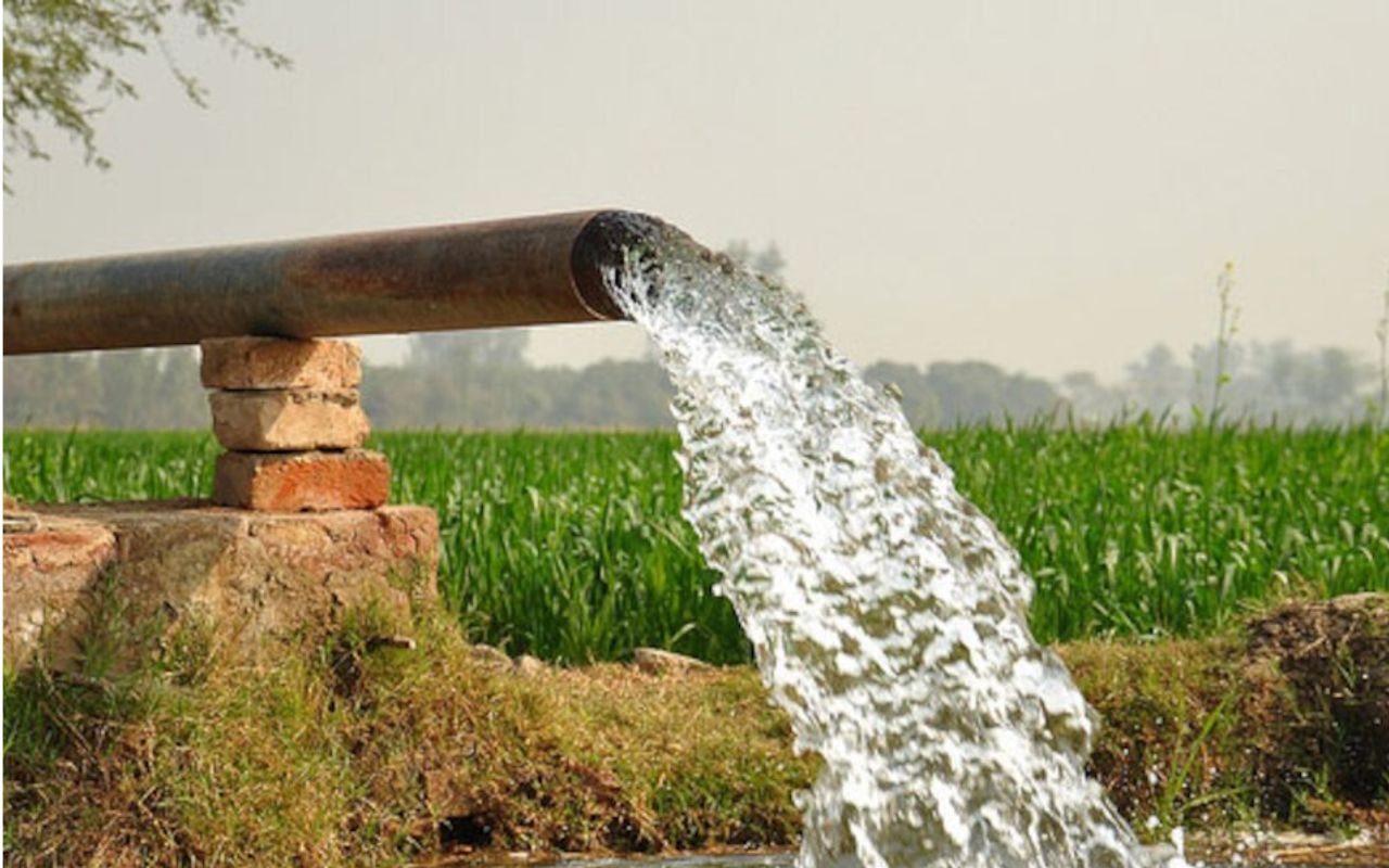 ମେଗା ପାନୀୟଜଳ ପ୍ରକଳ୍ପରେ ଗୁଣମାନ ଘୋଟାଳା! ଠିକାଦାର ସଂସ୍ଥା ସହ ଗ୍ରାମବାସୀଙ୍କ ମୁହାଁମୁହିଁ